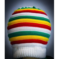 bonnet blanc vert jaune rouge grande taille  sans visière