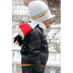 Bonnet blanc grande taille vert jaune rouge 